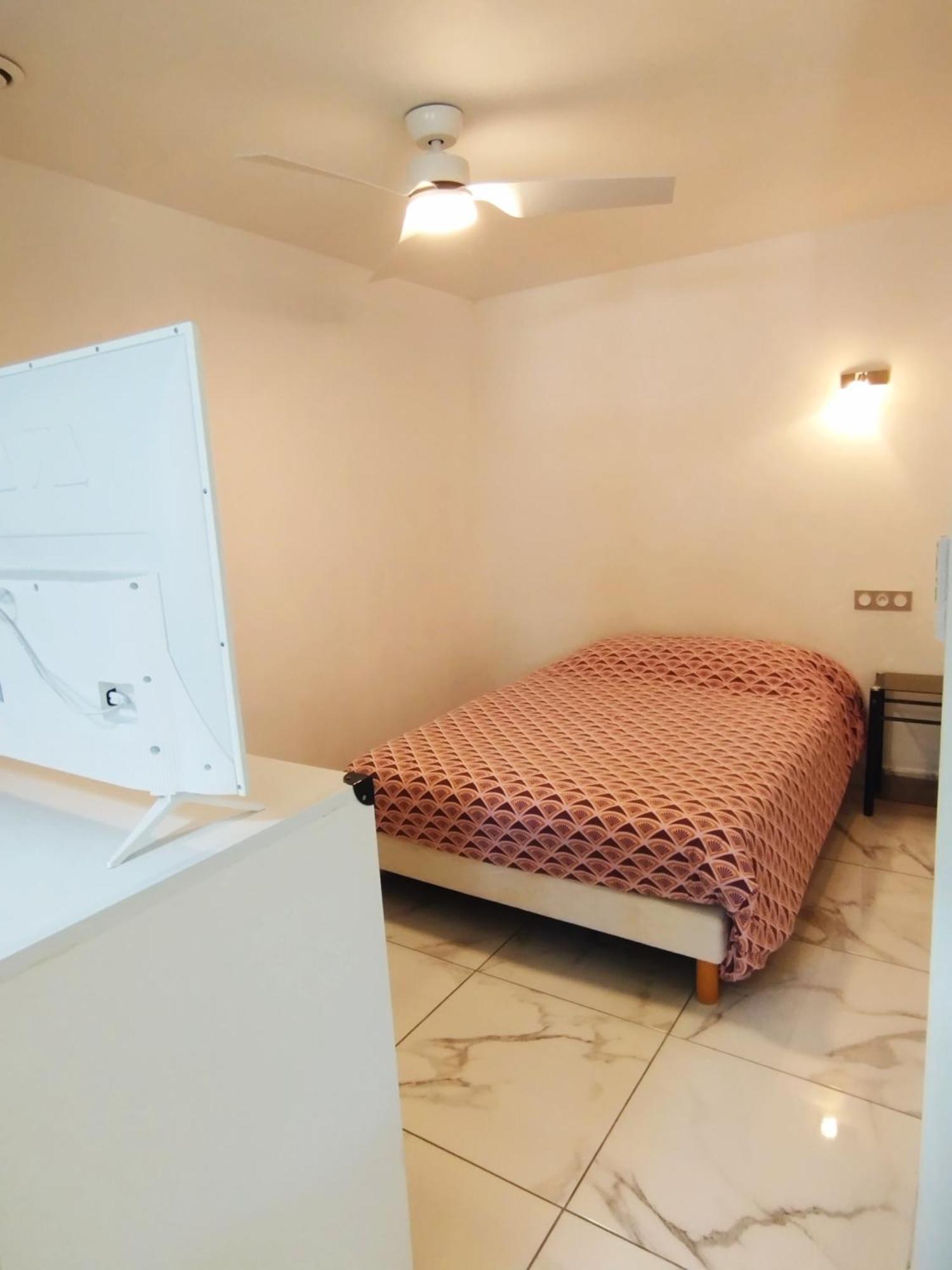 L'Hibiscus De Plaiz'Anse Apartment เปอตี อีเลอ ภายนอก รูปภาพ